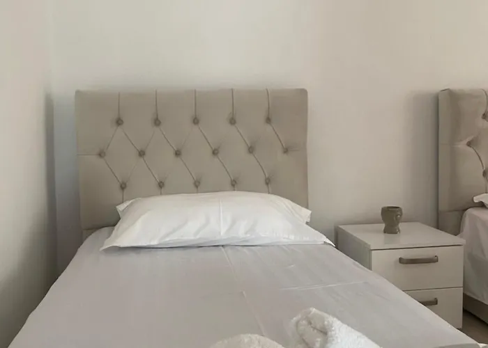 Quiet One Bedroom Apartament- Dajti View *